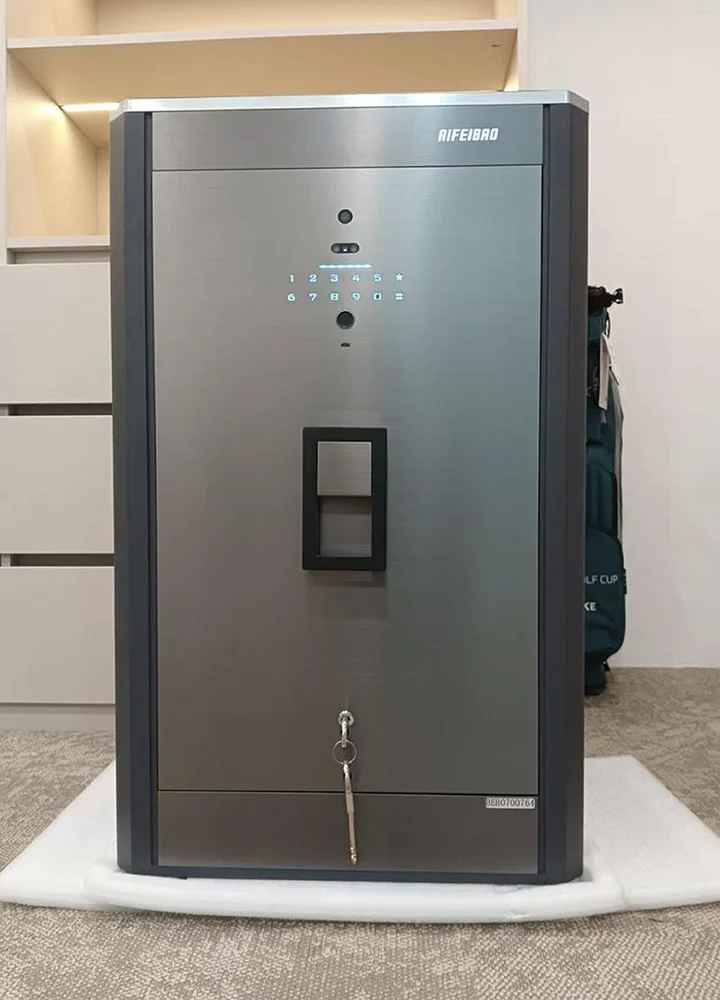 Titanium-Heavy-Duty-Safe