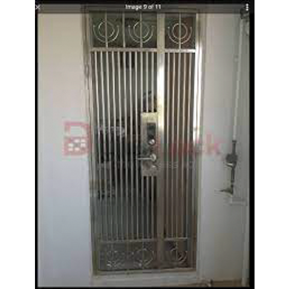 3×7 feet Stainless Steel Complex Gate 3×7 feet Stainless Steel Complex Gate