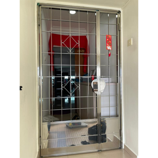 4×7 Feet Stainless Steel Complex Gate