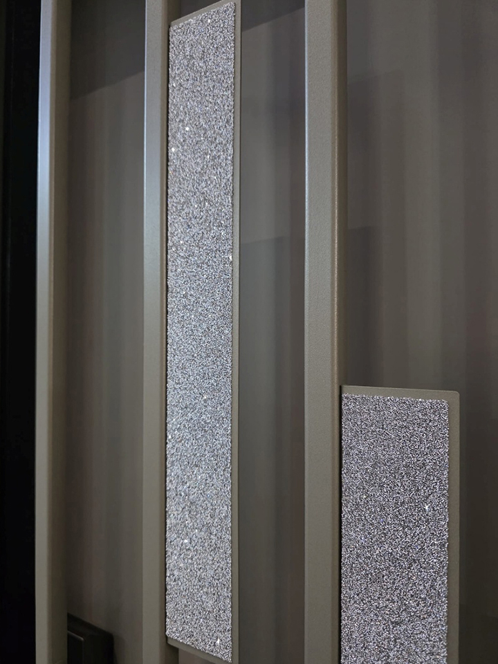 Swarovski Crystal - Kato Series Lock